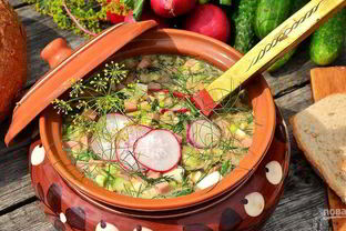 Окрошка классическая с колбасой на квасе