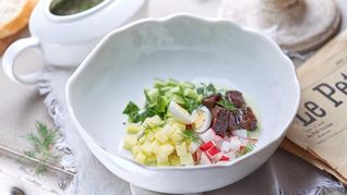 Окрошка с глазированными щечками