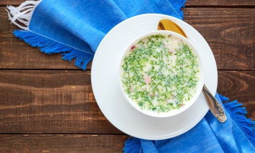 Рецепт окрошка с минеральной водой, кефиром и морковью