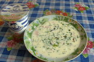 Овощная окрошка на кефире