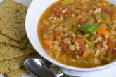 Чечевичный овощной суп
