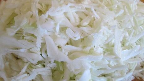 куриный суп с зеленым горошком и овощами