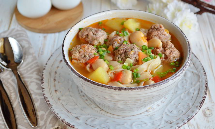 Рецепт наваристый суп с фрикадельками и овощами