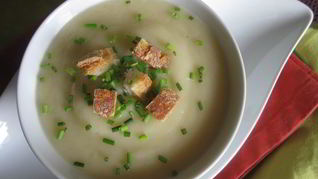 Овощной крем-суп с сухариками