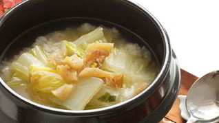 Овощной суп из молодой капусты