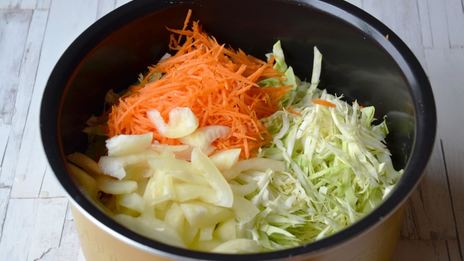 овощной суп с капустой и пшеном