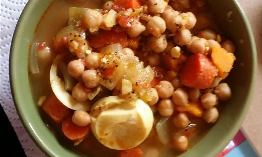 Рецепт овощной суп с кус-кусом и вареными яйцами