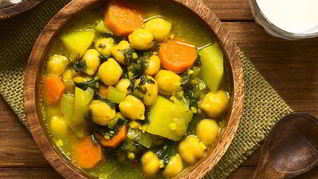 Овощной суп с нутом