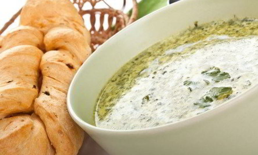 Рецепт овощной зеленый суп с сыром и черным перцем