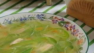 Зеленый овощной суп