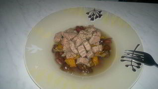 Фасолевая похлебка с говядиной, опятами и тыквой