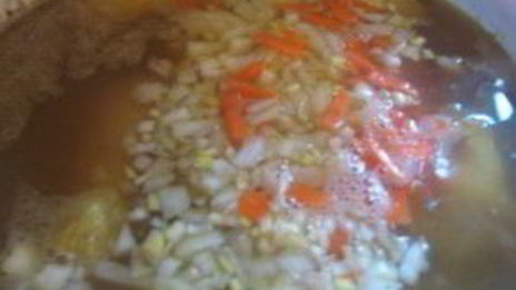рассольник с курицей и перловкой