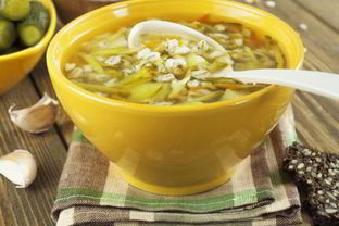 Рассольник с нутом