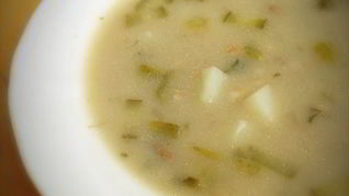 Рассольник с перловкой в мультиварке