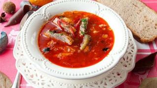 Рассольник со свининой и перловкой