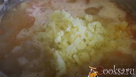 деревенские кислые щи с гречневой кашей