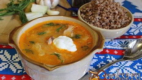 деревенские кислые щи с гречневой кашей