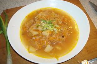 Кислые деревенские щи