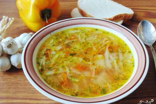 Щи из индейки со свежей капустой