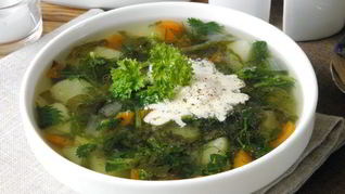 Щи из щавеля и крапивы