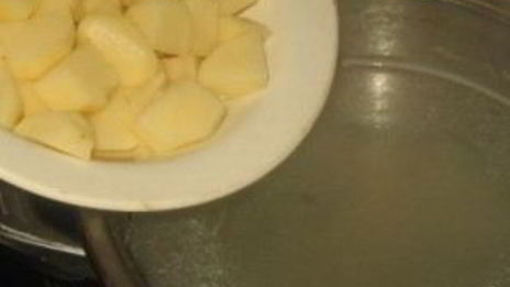 щи из щавеля с курицей