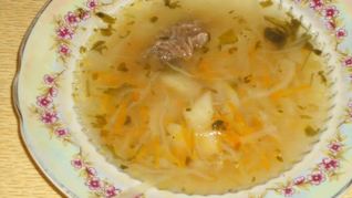 Щи кислые с говядиной