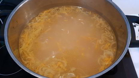 щи с щавелем