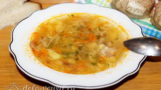 Щи с тушенкой