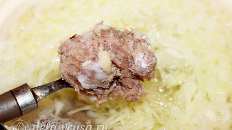 щи с тушенкой