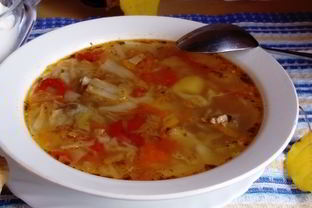 Щи со свиными ребрышками