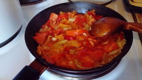 щи со свиными ребрышками