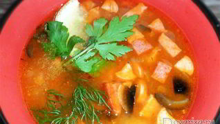 Быстрая вкусная солянка