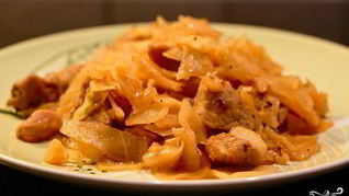 Солянка из кислой капусты с мясом