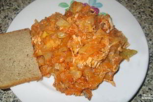 Солянка с грибами и курицей