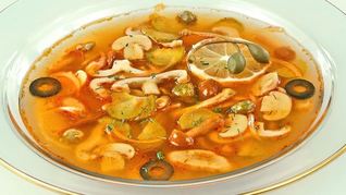 Солянка с грибами