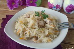 Солянка с мясом и капустой