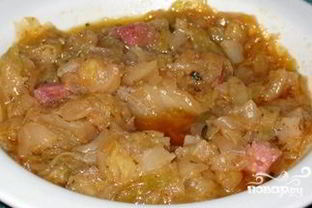 Солянка с сосиской в мультиварке