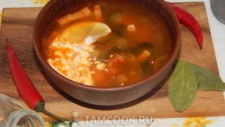 Солянка сборная мясная классическая