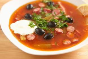 Солянка сборная мясная с колбасой