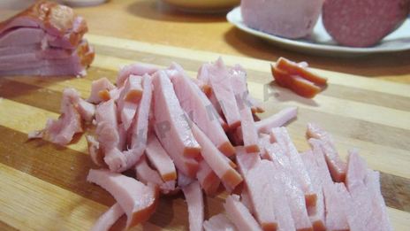 солянка сборная мясная в мультиварке