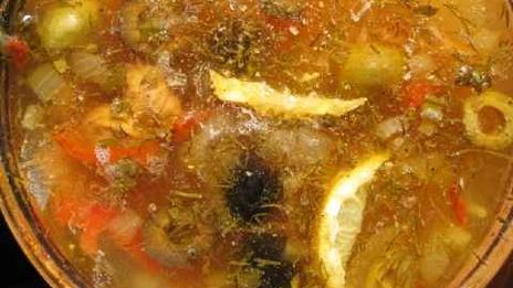 солянка в горшочке