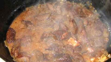 солянка в горшочке