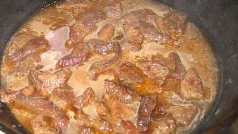 солянка в горшочке