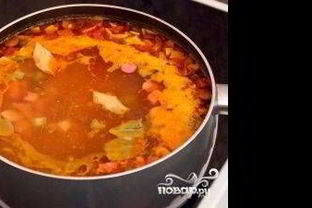 Суп-солянка с сосисками