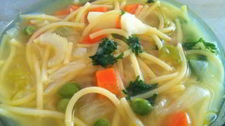 Суп из овощей с лапшой