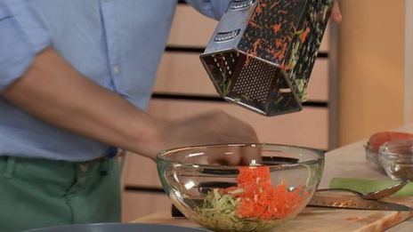 суп из сельдерея и оладьи из цукини