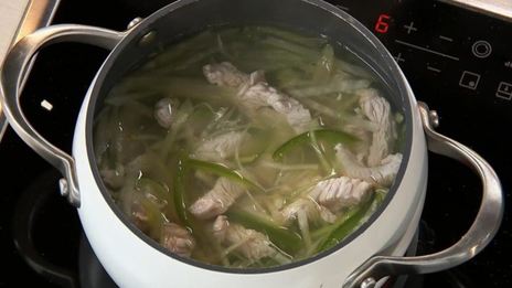 суп из сельдерея и оладьи из цукини