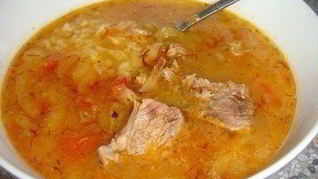 Суп Харчо по-грузински с грецкими орехами