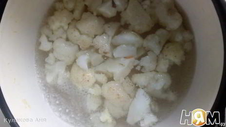 гороховый суп-пюре с красным луком