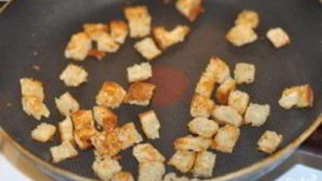 гороховый суп-пюре с оливками